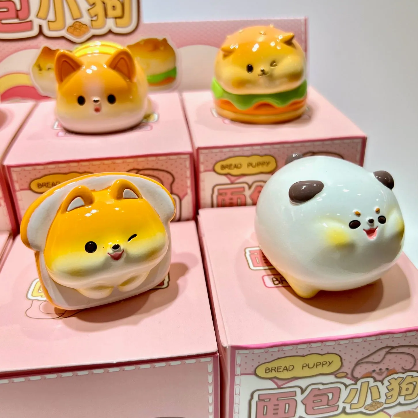 71001 BAKERY DOGS FIGURINE BLIND BOX-8