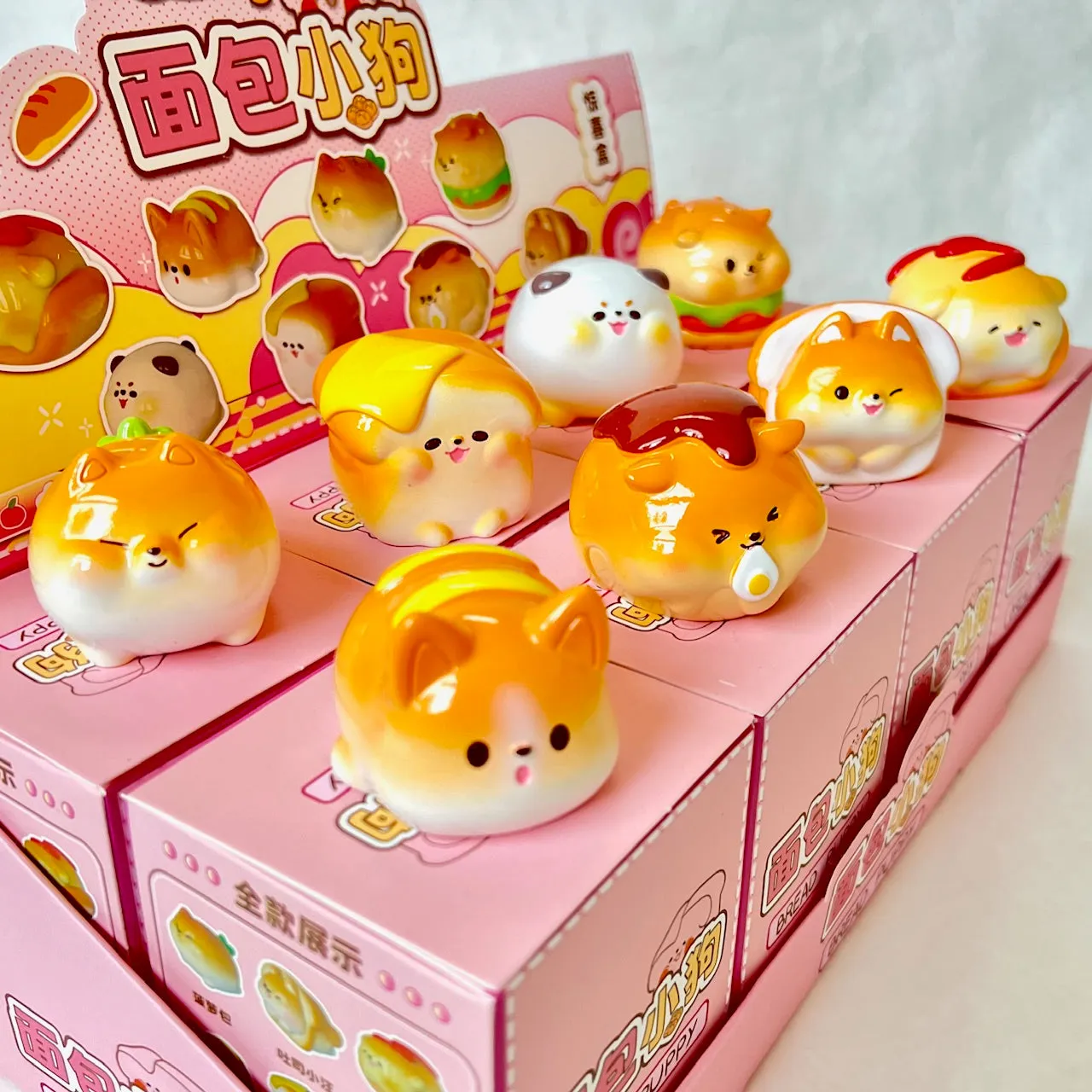 71001 BAKERY DOGS FIGURINE BLIND BOX-8