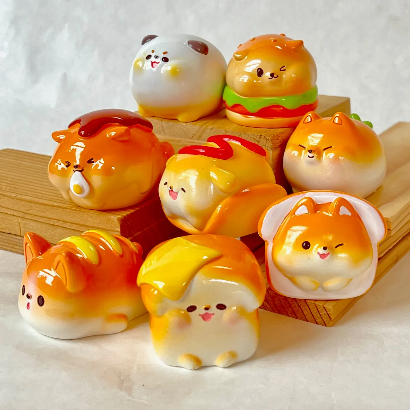 71001 BAKERY DOGS FIGURINE BLIND BOX-8