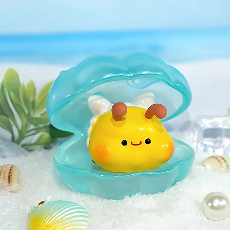 71205 BEE FIGURINE BLIND BOX-6