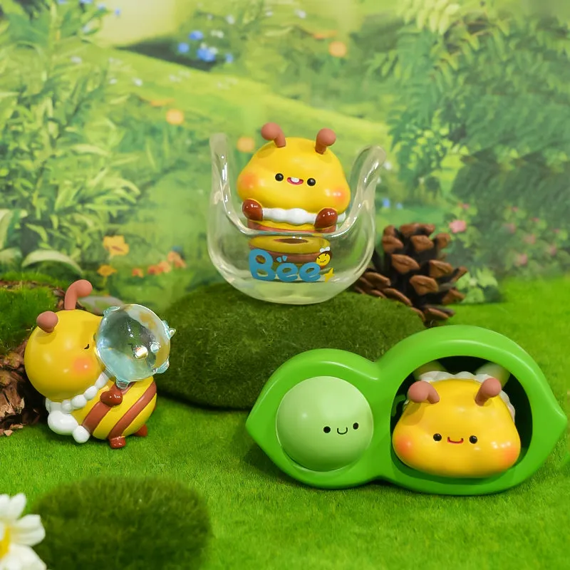71205 BEE FIGURINE BLIND BOX-6