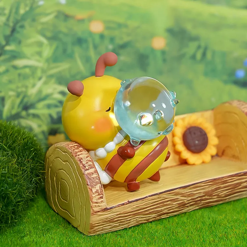 71205 BEE FIGURINE BLIND BOX-6