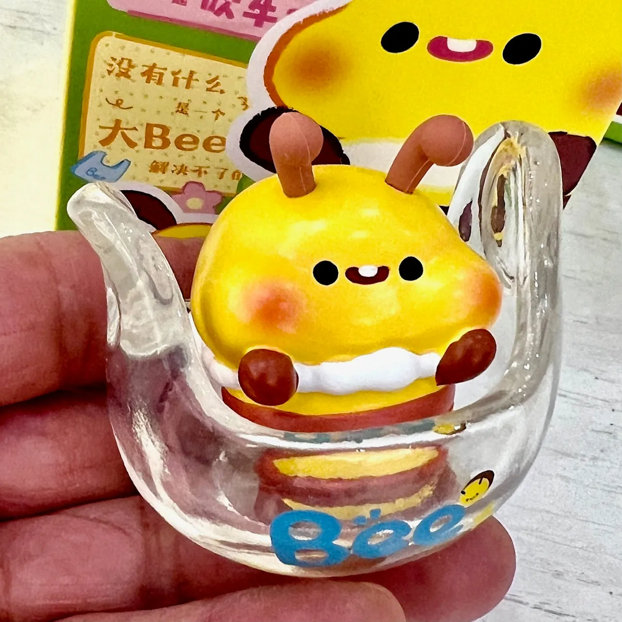 71205 BEE FIGURINE BLIND BOX-6