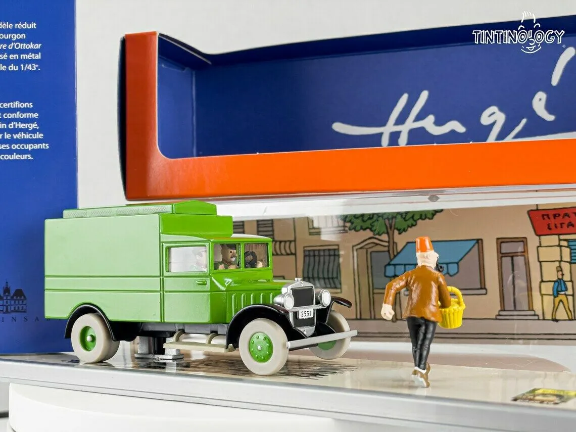 MOULINSART TINTIN CAR # 5 Green Van - Ottokar's Sceptre Herge model car 1/43