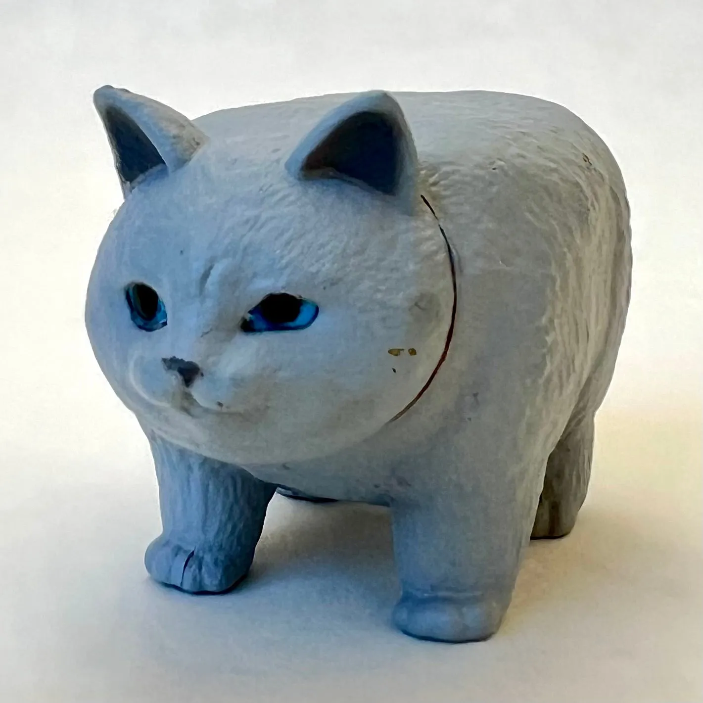 X 70763 CAT PYRAMID FIGURINES BLIND BOX-DISCONTINUED