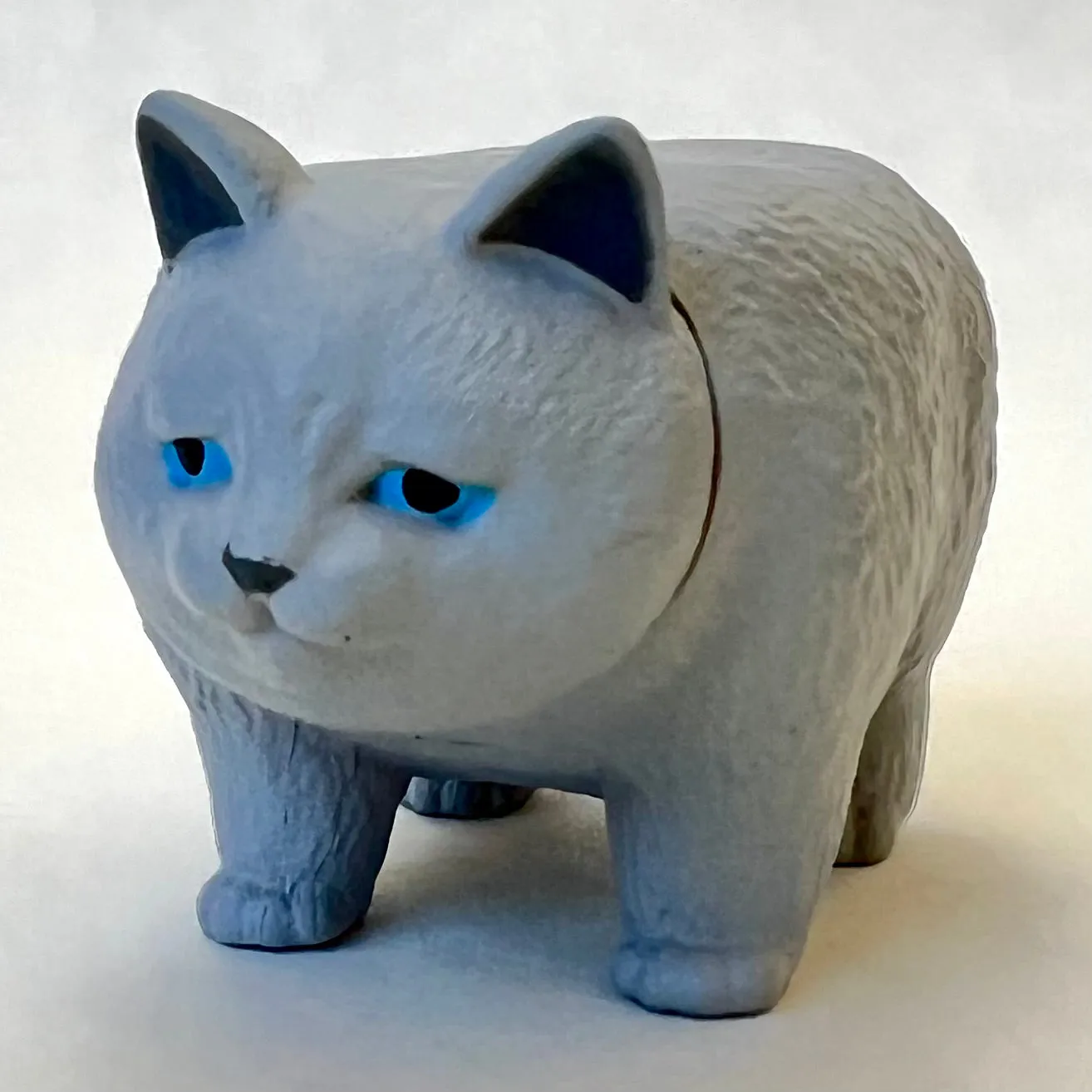 X 70763 CAT PYRAMID FIGURINES BLIND BOX-DISCONTINUED