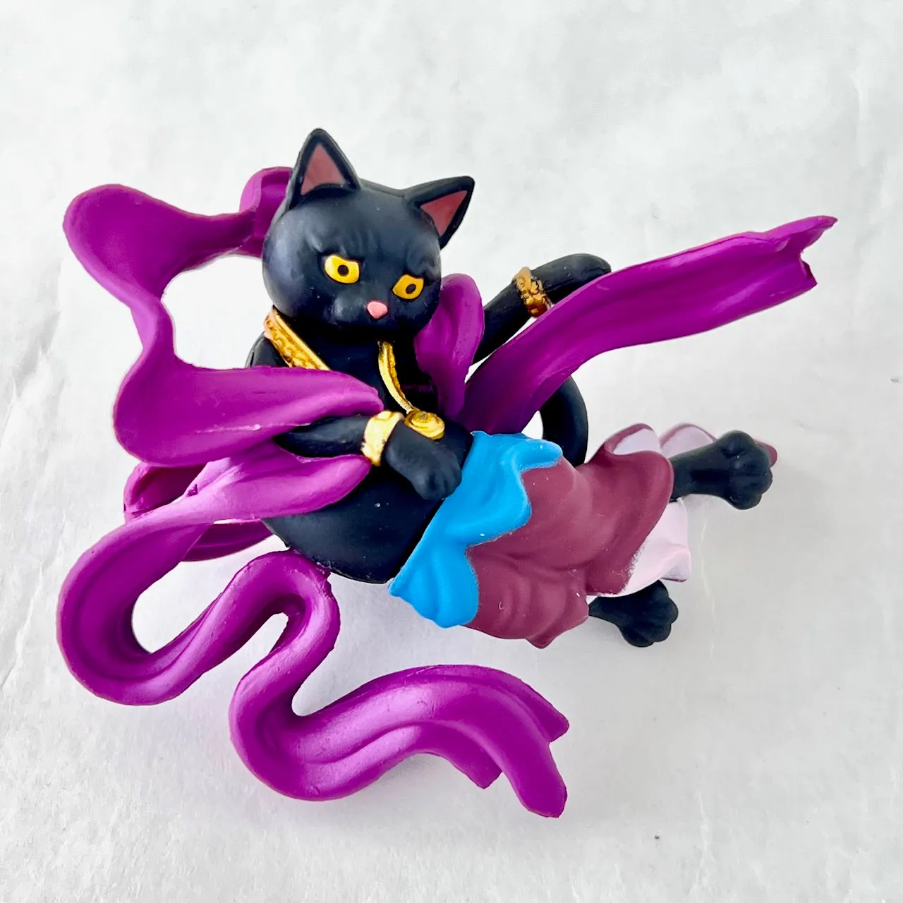 X 73048 Flying Dancer Cats BLIND BOX-DISCONTINUED